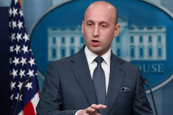 دستیار ترامپ: نفت ونزوئلا متعلق به آمریکاست