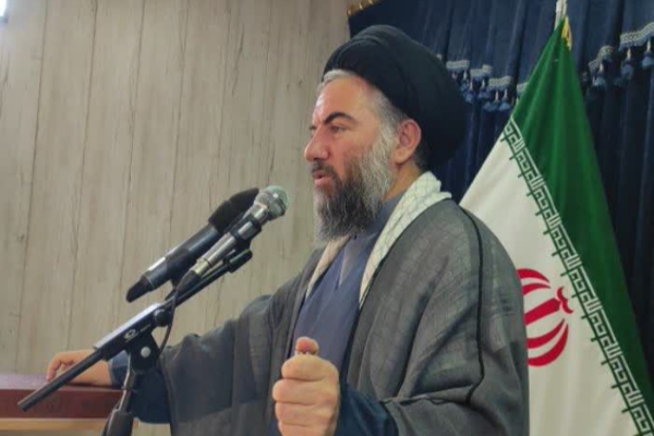 اقامه نماز جمعه سرپل‌ذهاب؛ تأکید بر تقوا، وحدت ملی و پشتیبانی از نیروهای مسلح