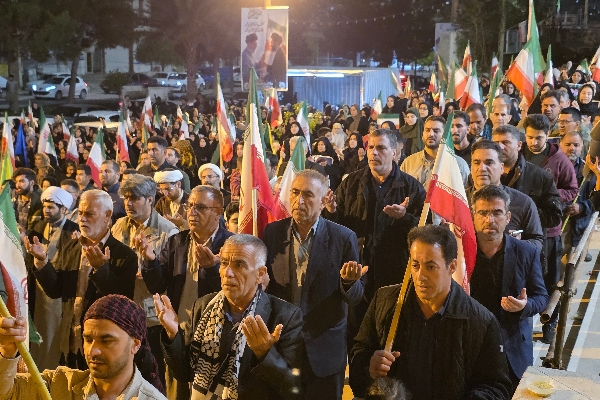 خروش مردمی در سرپل‌ذهاب؛ وقتی خیابان میدان حماسه می‌شود