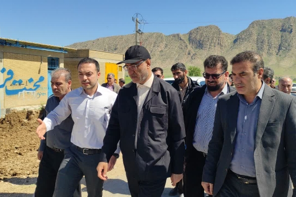 بازدید استاندار کرمانشاه از سامانه گرمسیری؛ جهش تولید و احیای ۳۵ هزار هکتار اراضی غرب استان