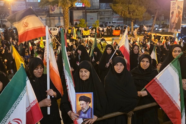 روایت دل‌های بی‌قرار؛ پنجاه و هفت شب عاشقی برای وطن