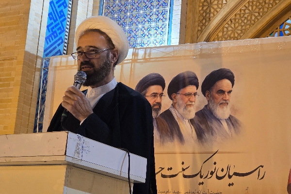 حجت‌الاسلام جلیلیان در اجتماع مردم سرپل‌ذهاب؛ حضور مردمی پشتوانه میدان و دیپلماسی است