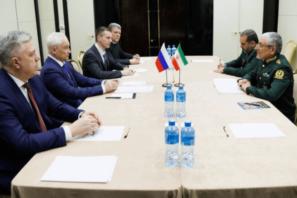 وزیر دفاع روسیه: با تمام توان از حاکمیت و تمامیت ارضی ایران حمایت می‌کنیم