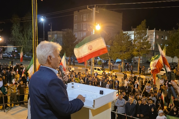 کرم محمدی در اجتماع شصت‌ونهم سرپل‌ذهاب: ملت ایران در جنگ چهل‌روزه مقابل قدرتمندترین ارتش‌های جهان ایستاد