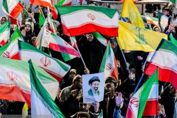 بن‌بست استکبار در برابر استواری ایرانیان