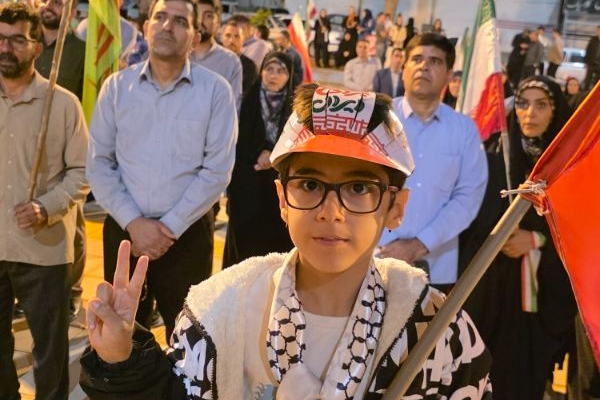 میدان‌داری کودکان و نوجوانان سرپل‌ذهاب در موج هفتاد و هفتم مقاومت