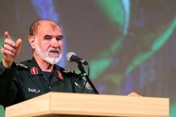 مذاکره با آمریکا مشکلات معیشتی را حل نمی‌کند