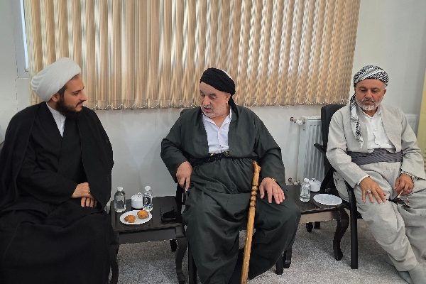 دیدار ائمه جمعه و معتمدین اهل سنت با امام جمعه سرپل‌ذهاب